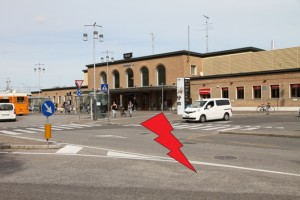 Uscita della stazione FFSS Ravenna