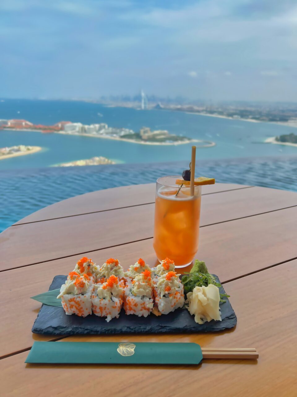 Crociere per single, non te lo fai un aperitivo in pace?